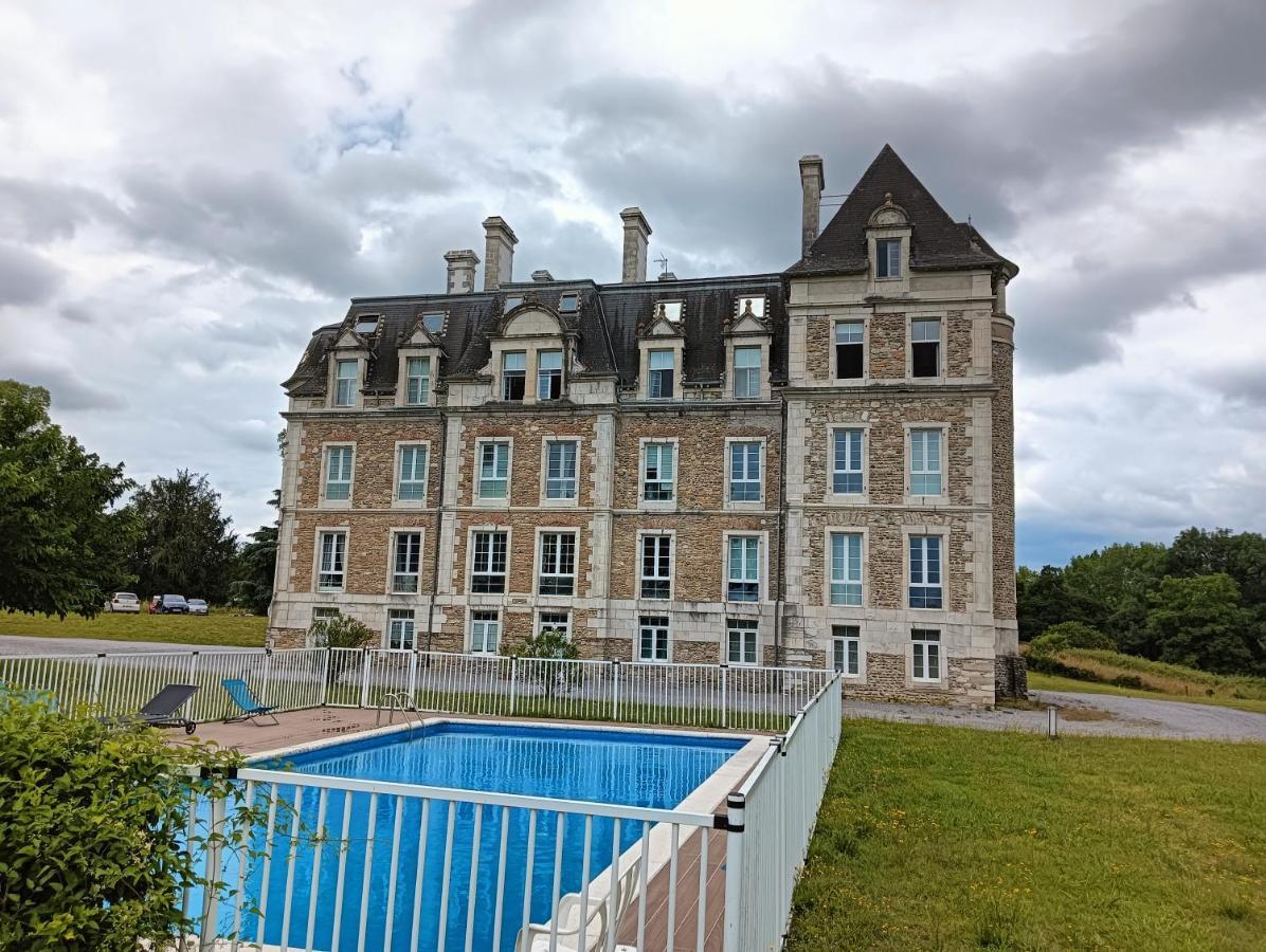 Chatescos - Estudio En Chateau Bagian luar foto